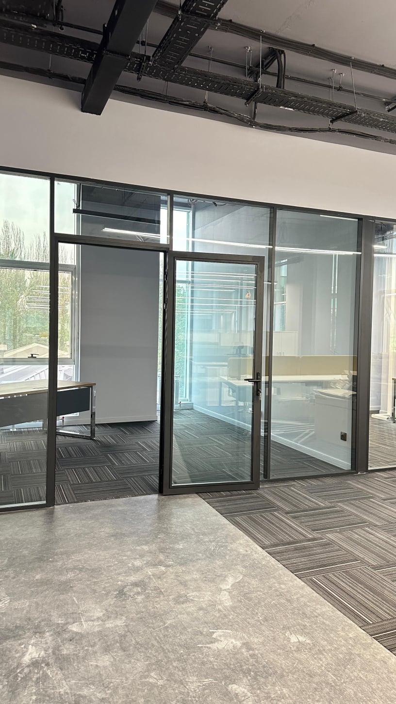 офис авиакомпании