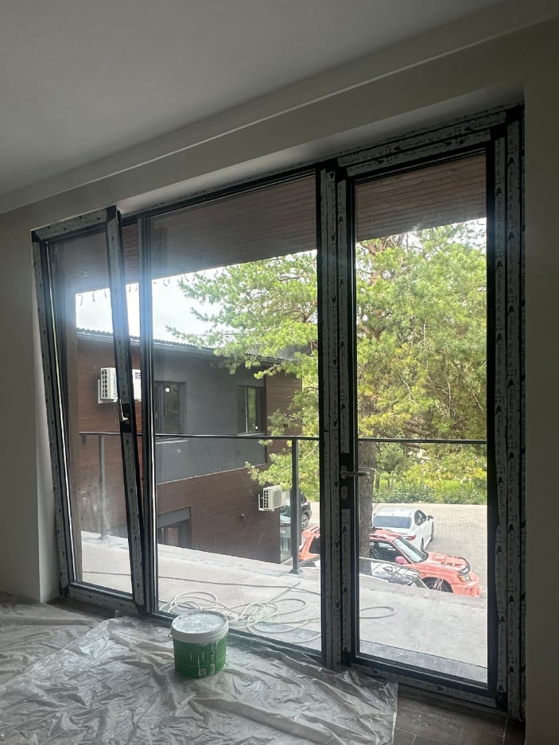 Алюминиевые окна в гостиничном комплексе