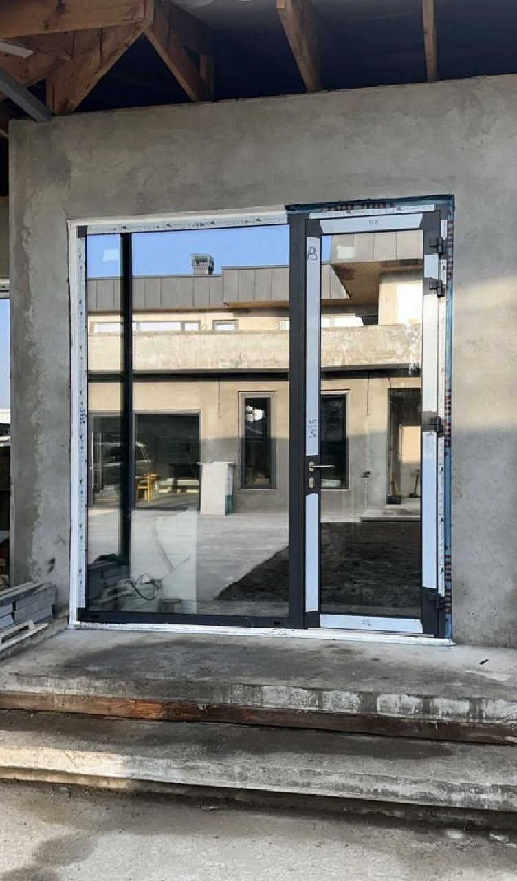 Алюминиевые окна в частный дом